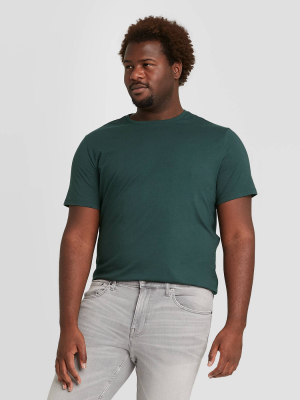 Men's Big & Tall Standard Fit Crewneck T-shirt - Goodfellow & Co™