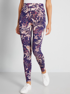 Daisies And Paisley Leggings