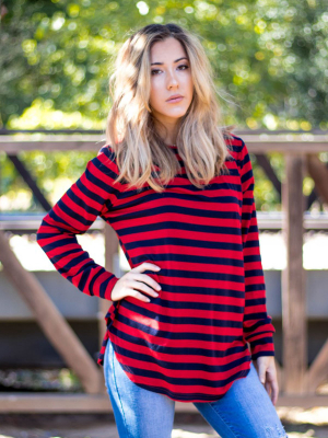 The Gradie Top - Red/navy