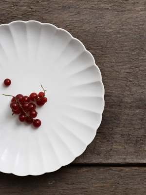 Chrysanthemum Plate - Large