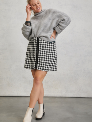 Evira Houndstooth Shine Mini Skirt