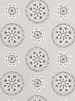 Garance Wallpaper In Grey From The Les Indiennes Collection By Nina Campbell