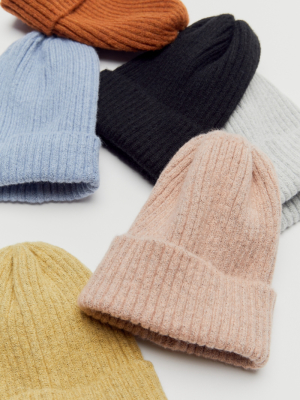 Simple Ribbed Knit Beanie