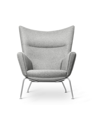 Ch445 Wing Chair