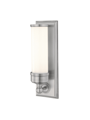 Everett 1 Light Bath Bracket Satin Nickel