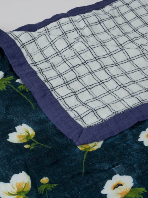 Deluxe Muslin Quilted Throw - White Anemone