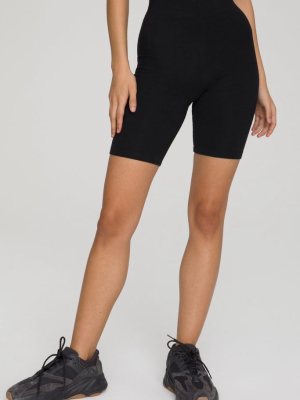 Essential Bike Short | Black001