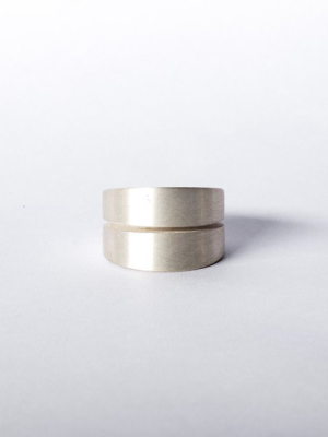 Crevice Ring V2 (wide, Ma)