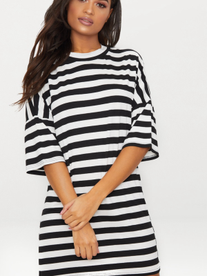 Monochrome Oversized Stripe T-shirt Dress