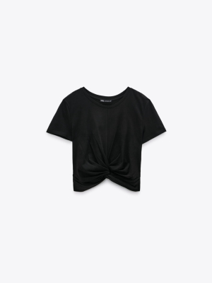 Knotted T-shirt Trf