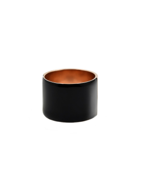 Black Cigar Ring