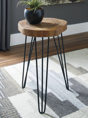 Eversboro Accent Table Brown/black - Signature Design By Ashley