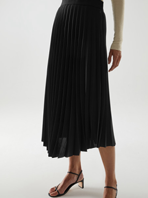 Asymmetric-hem Pleated Skirt