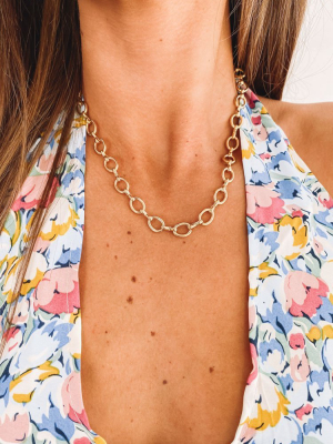 Small Chain Link Necklace Gold