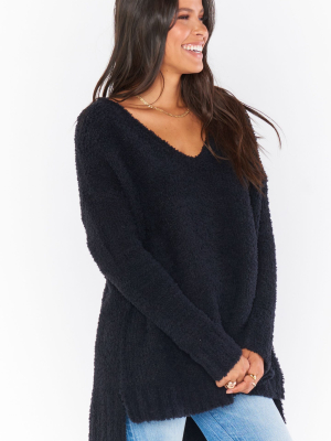 Hug Me Sweater - Black Fuzzy Knit