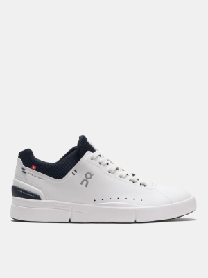 On Men's Roger Advantage Sneaker