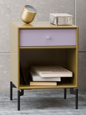 Dream Nightstand With Legs