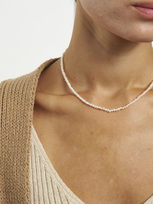 Necklace In Petite Pearl