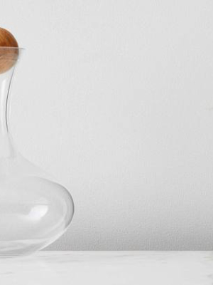 Wine Carafe With Oak Stopper