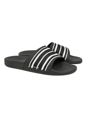 Poolside Slide With Webbing Black