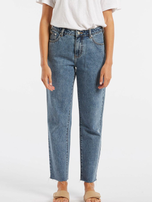 The Mid Rise Straight Leg Jean - Vintage Blue