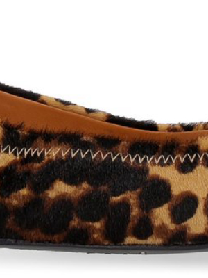 Tory Burch Leopard Printed Flat Shoes