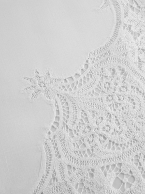 Vintage Lace Table Scarf