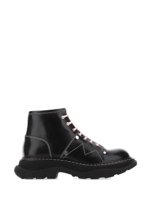 Alexander Mcqueen Contrast Stitch Lace-up Boots