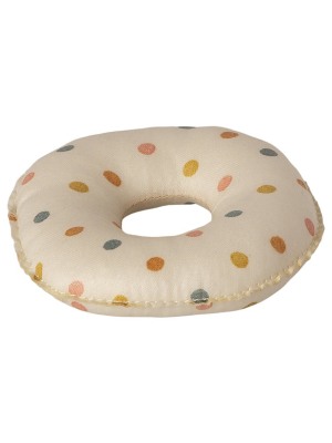 Multi Dot Beach Float