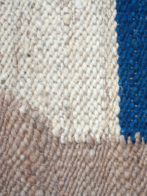 Margeaux Circle Jute Rug - Blue + White