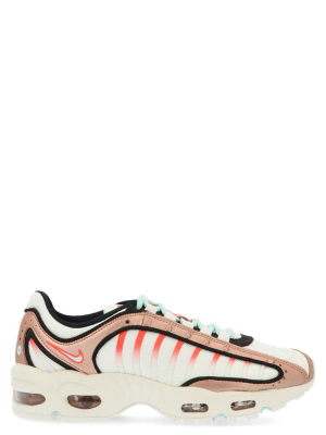 Nike Air Max Tailwind Iv Low Top Sneakers