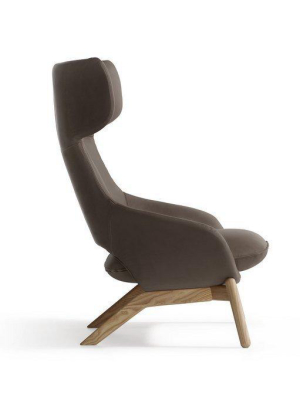 Kalm 4 Leg Lounge Chair By Artifort