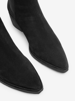 Chelsea Crepe Sole Boot - Black