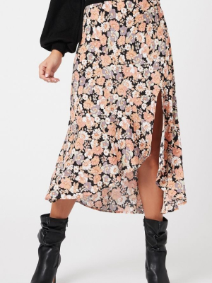 Love Charm Midi Skirt