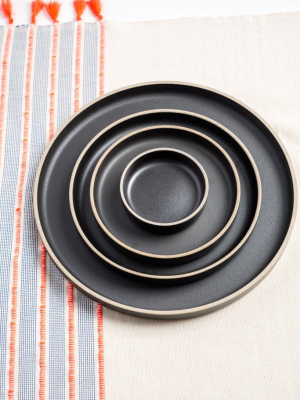 Hasami Porcelain Plates/lids Black