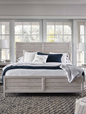 Getaway Panel Bed