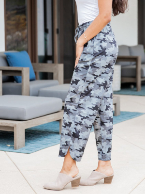 Patterned Emmy Pants - Gray Camo