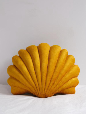 Large Shell Pillow: Cumin