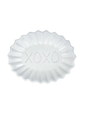 Vietri Incanto Pleated Xoxo Plate - White