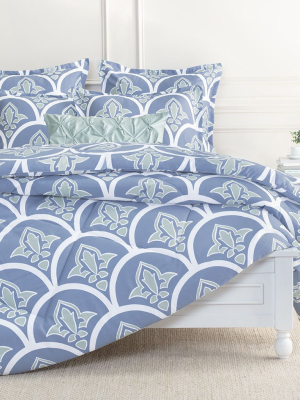 The Clementina Blue Comforter