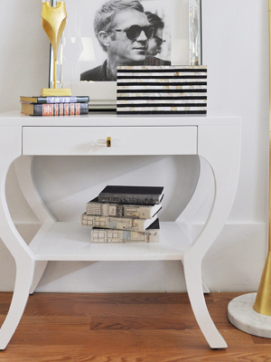 Sonya Curvy Side Table With Acrylic Hardware In White Lacquerquer