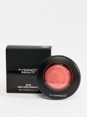 Mac Mineralize Blush - Hey Coral Hey