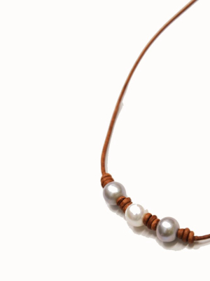 Triple Pearl / Leather Choker - 14"