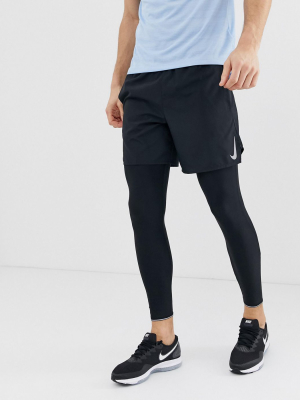 Nike Running Challenger 7 Inch Shorts In Black