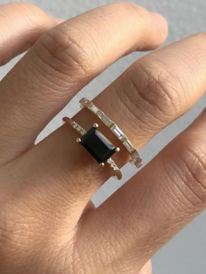 East West Onyx Equilibrium Ring