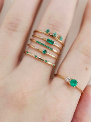 Lily Ring (emerald)