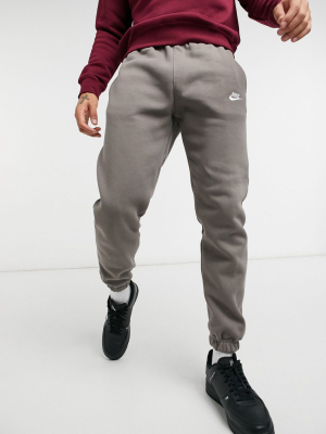 Nike Club Casual Fit Cuffed Sweatpants In Dusty Khaki