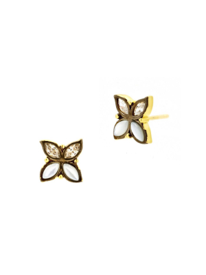 Leaflet Stud Earrings