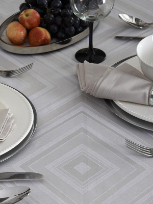 Brussels Tablecloth Set With Napkins