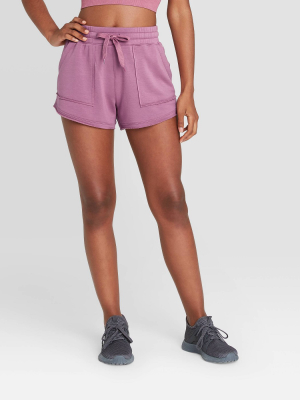 Women's Mid-rise Fleece Shorts 3" - Joylab™